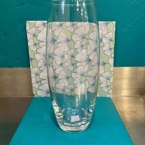 Vase en verre de forme obus transparent de 30cm de haut
